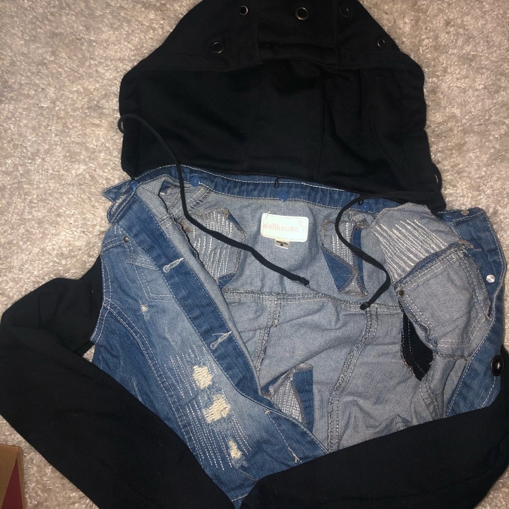 Denim jacket !